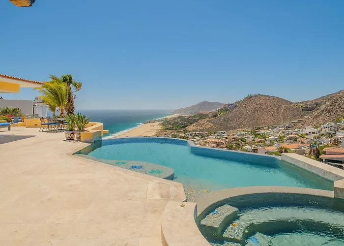 Villa Dos Vistas by Cabo Villas